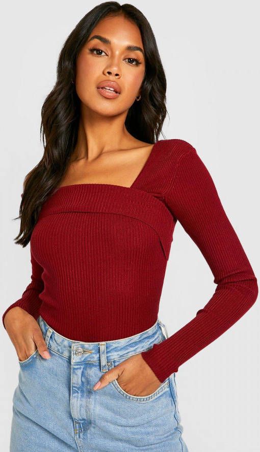 boohoo Geribbelde Gebreide Trui Met Asymmetrische Hals, Red
