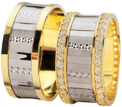 Christian Bicolor trouwringen met bloem motief