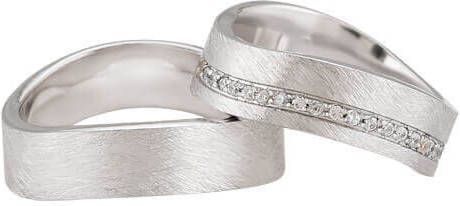 Christian Gebogen trouwringen