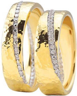 Christian Trouwringen diamanten diagonaal